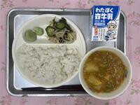 5月20日(水) ★2年生そら豆のさやむき